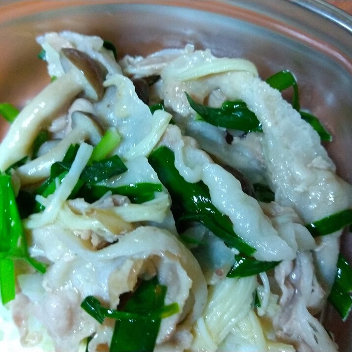 ニラ豚+きのこの中華炒め